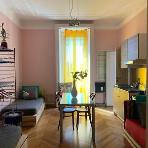  Bed & Breakfast Milano Centrale B&B monolocale-studio